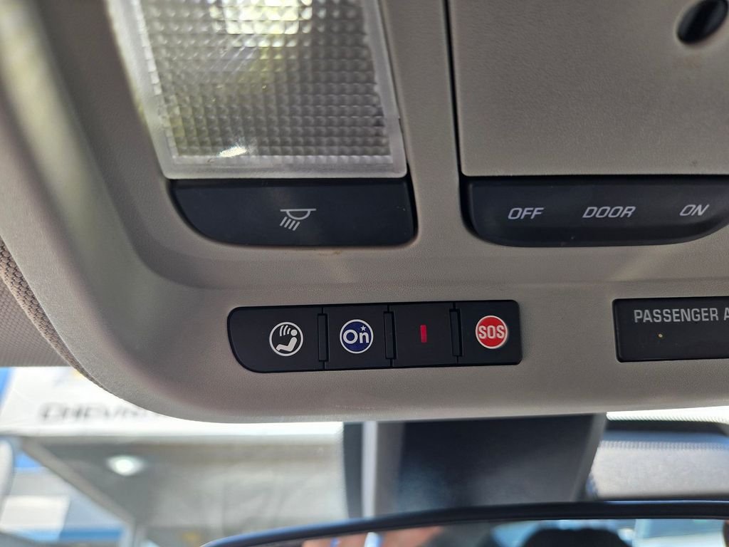 Used 2017 Black Chevrolet Premier image 8