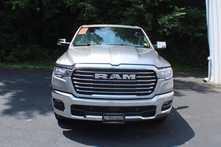 Used 2026 Billet Silver Metallic Clearcoat Ram Laramie image 20
