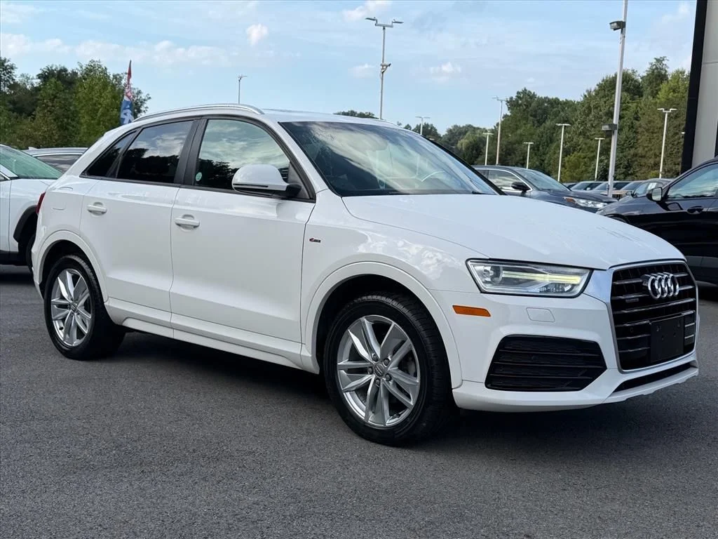Used 2018  Audi 2.0T Premium image 11