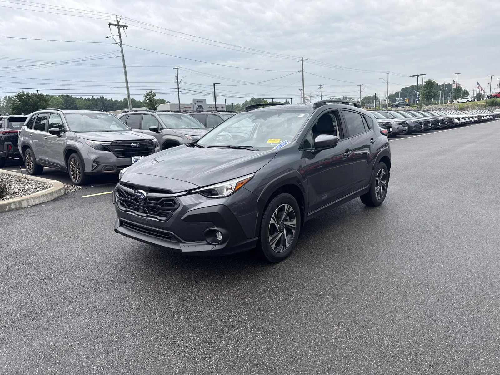 Used 2024 Magnetite Gray Metallic Subaru Premium image 6