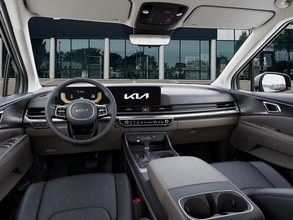 Used 2026 White Kia LXS image 15