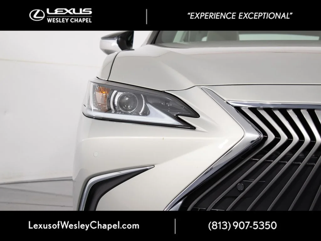 Used 2020 Beige Lexus 350 image 10