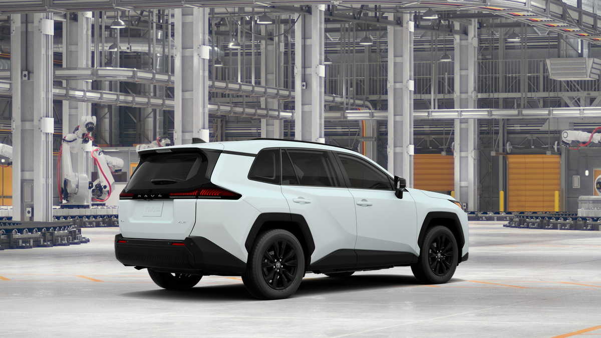New 2026 Wind Chill Pearl Toyota XLE Premium image 10