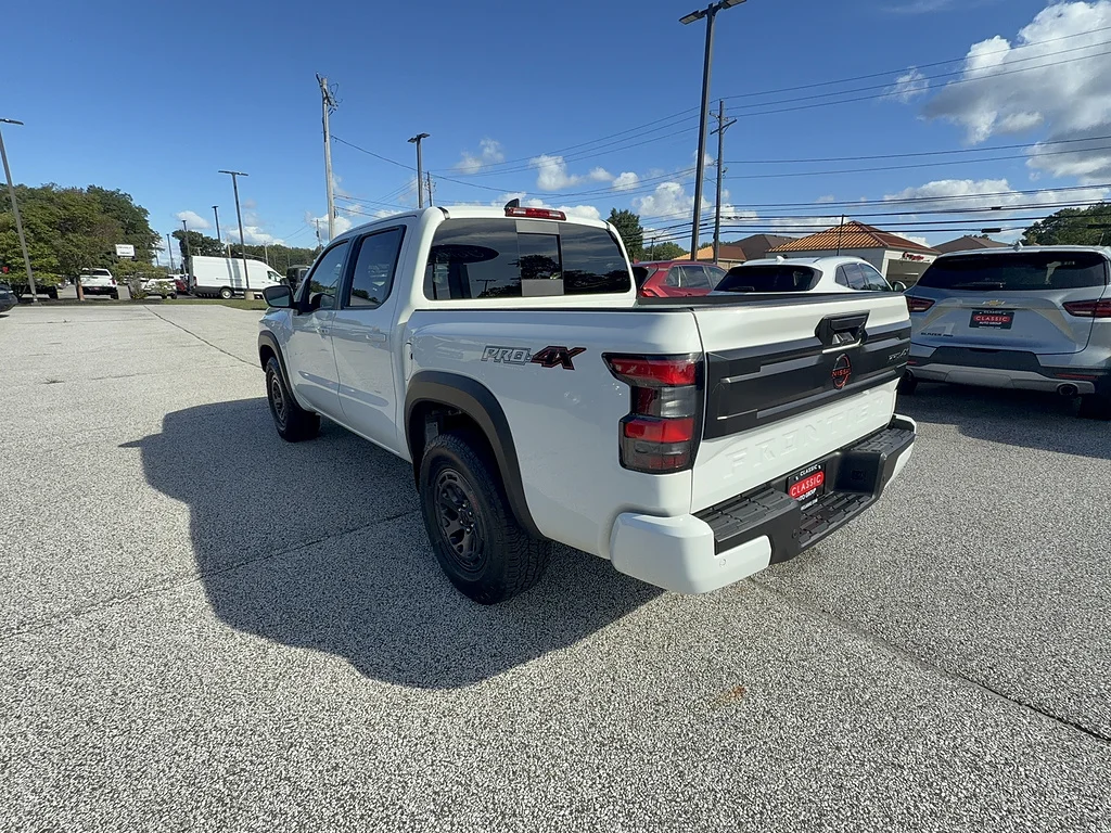 Used 2026 Glacier White Nissan PRO-4X image 3