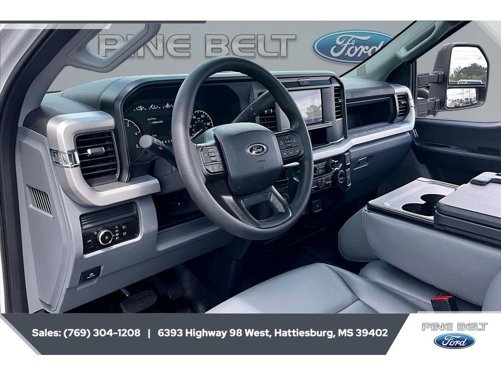 2025 Ford F-250 Super Duty XL - Photo 13