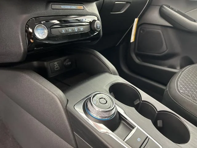 New 2026 Space Silver Metallic Ford Active® image 18
