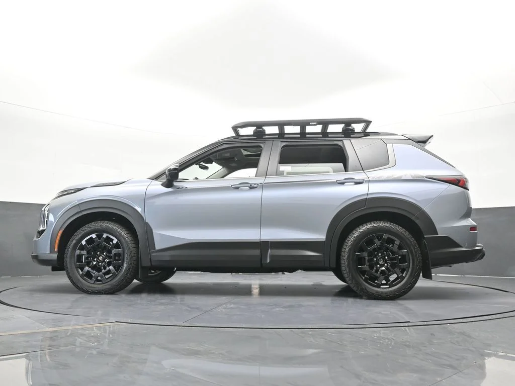 2025 Mitsubishi Outlander Trail Edition - Photo 69