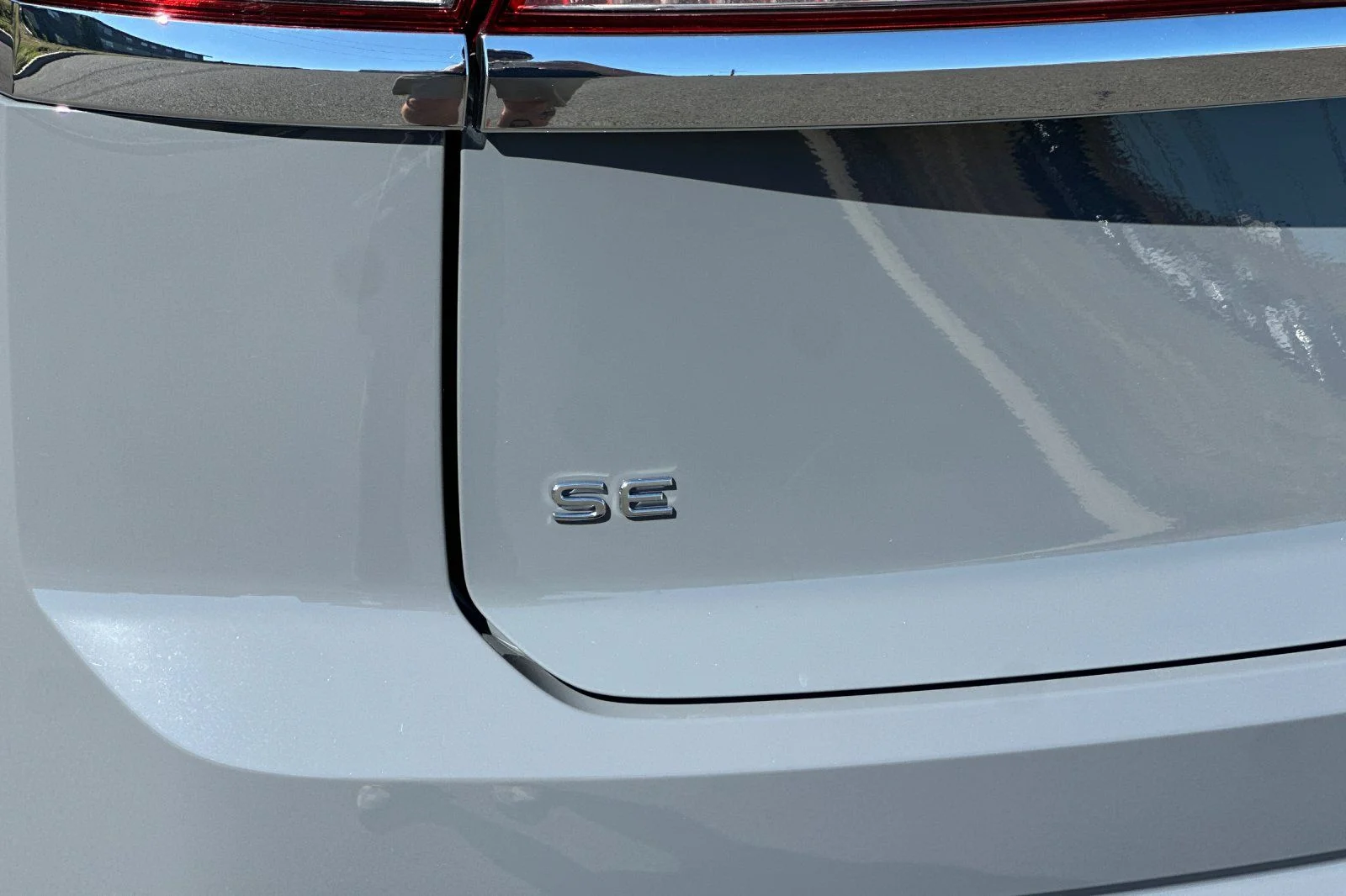 New 2026 Gray Volkswagen 2.0T SE w/Technology image 25