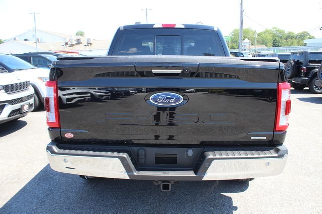 Used 2023 Black Ford Lariat image 29