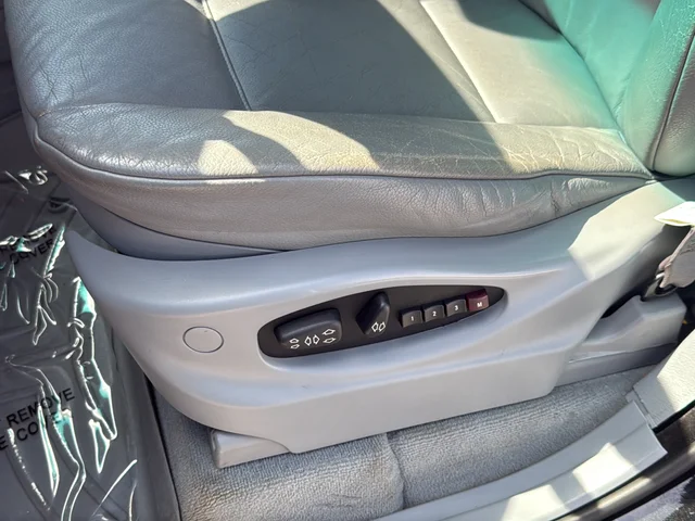 Used 2003 Black BMW 3.0i image 18