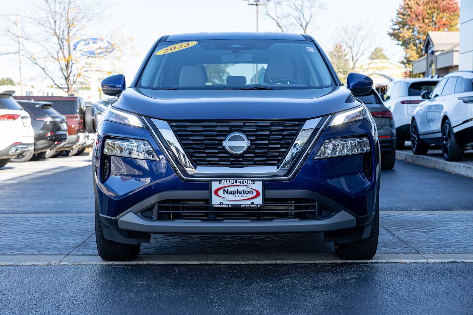 Used 2023 Caspian Blue Metallic Nissan SV image 2