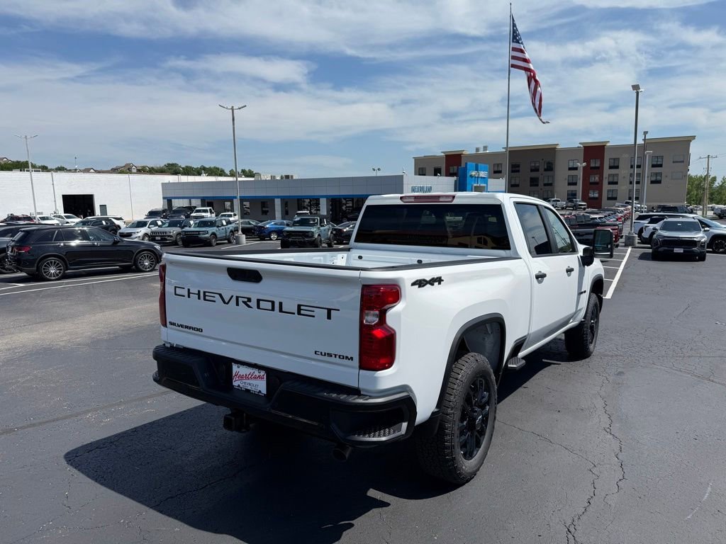 2026 Chevrolet Silverado 2500 HD Custom - Photo 11