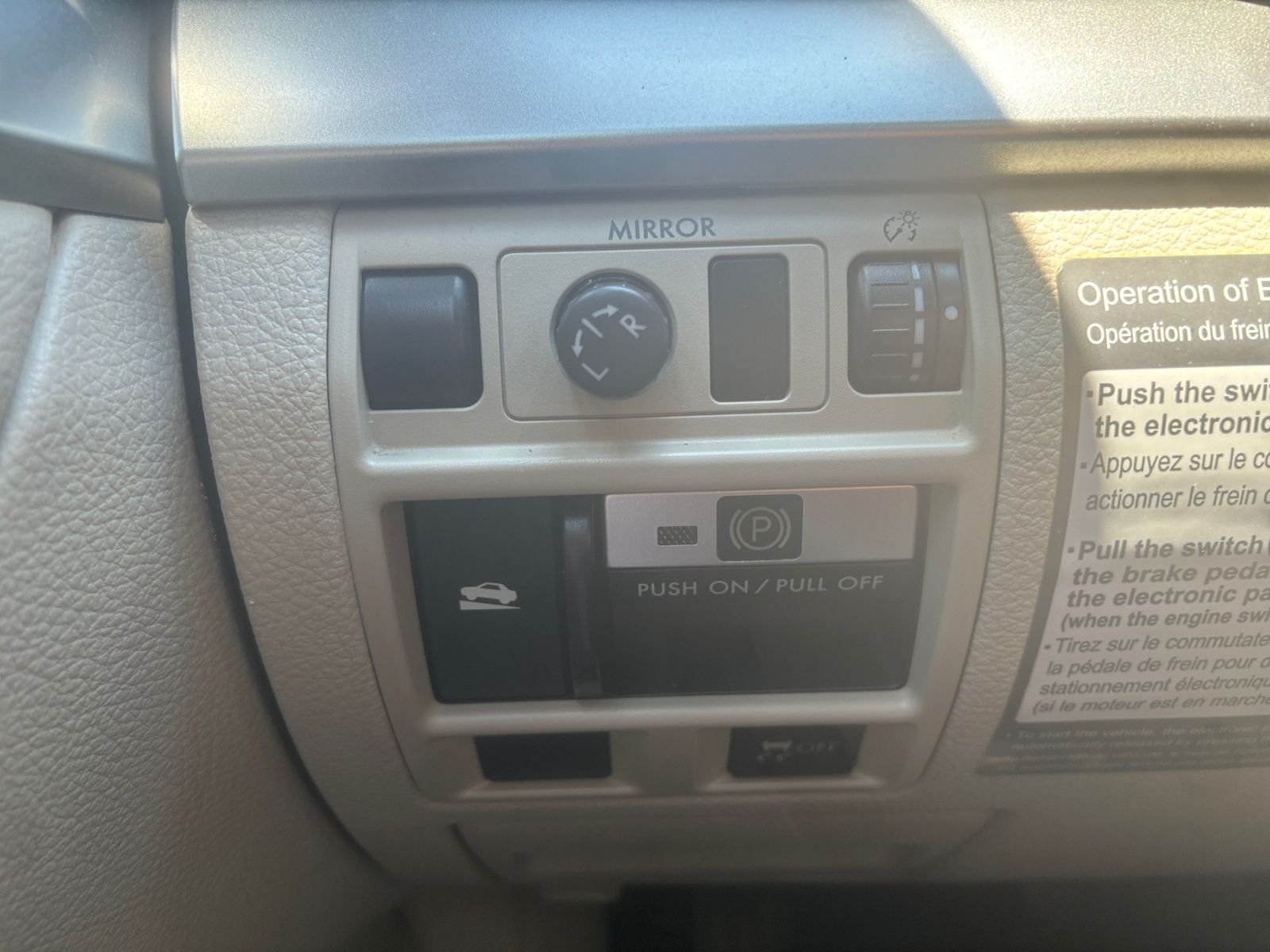 Used 2010 Green Subaru 2.5i Premium image 21