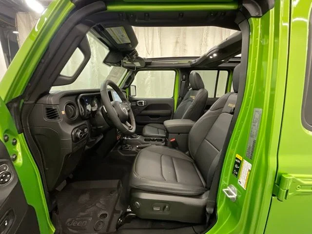 2025 Jeep Wrangler 4-Door Rubicon 392 Final Edition - Photo 12