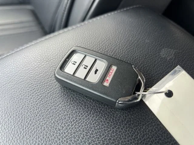 Used 2015 Crystal Black Pearl Honda EX-L image 14