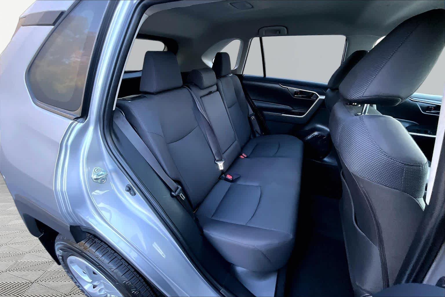 Used 2025 Silver Sky Metallic Toyota LE image 20