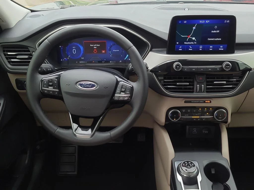 Used 2022 Blue Ford SEL image 19