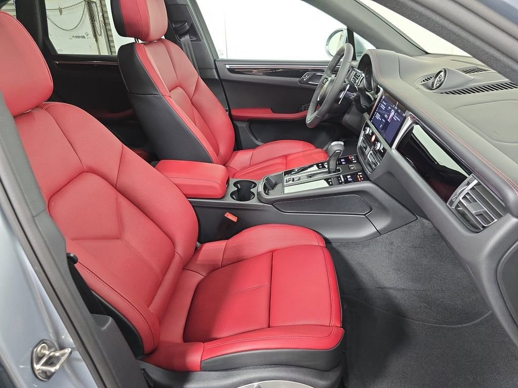 Certified Used 2025 Silver Porsche  image 27