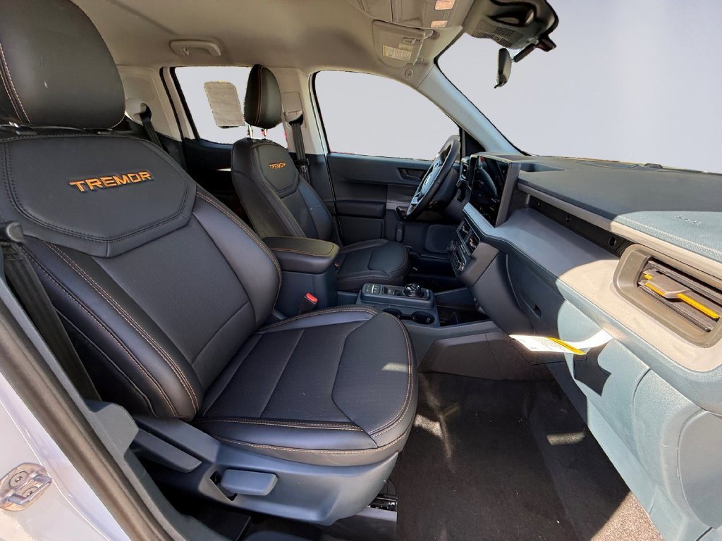 New 2026 Oxford White Ford Tremor® image 18