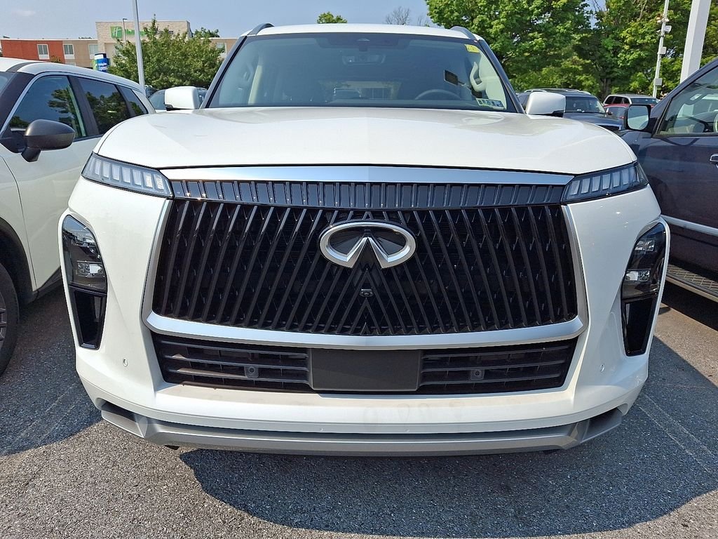 Used 2026 White INFINITI PURE image 2