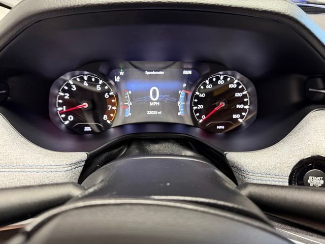 Used 2022 Velvet Jeep Latitude image 34