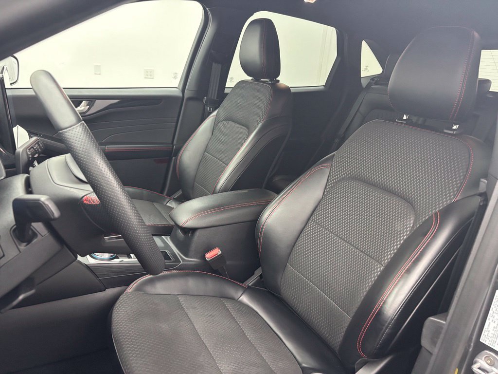 Used 2023 Gray Metallic Ford ST-Line image 23