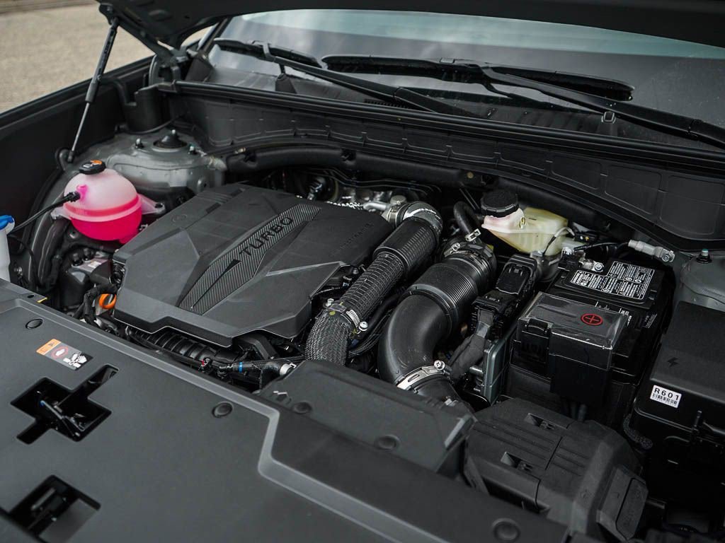 New 2026 Hampton Gray Hyundai SE FWD image 7