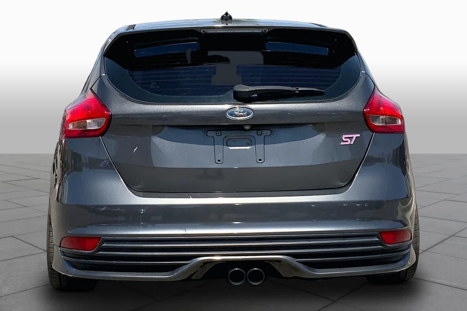 Pre-Owned 2015 Ford Focus ST