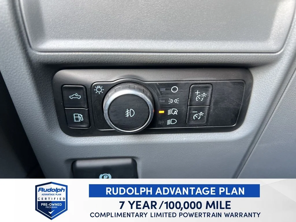 Used 2024 Gray Metallic Ford XLT image 32