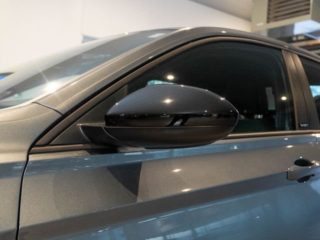 2025 Volkswagen Jetta Sport - Photo 10