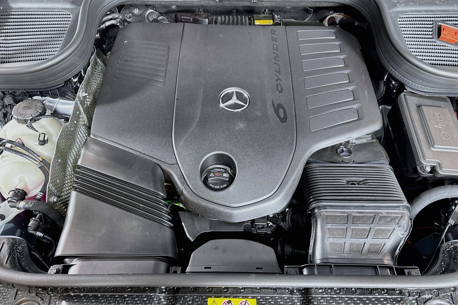 New 2027 Cirrus Silver Metallic Mercedes-Benz GLE 450 image 28