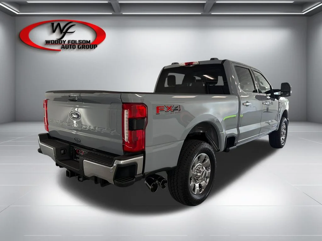 New 2026 Glacier Gray Metallic Tri-Coat Ford F-250® Lariat® image 6