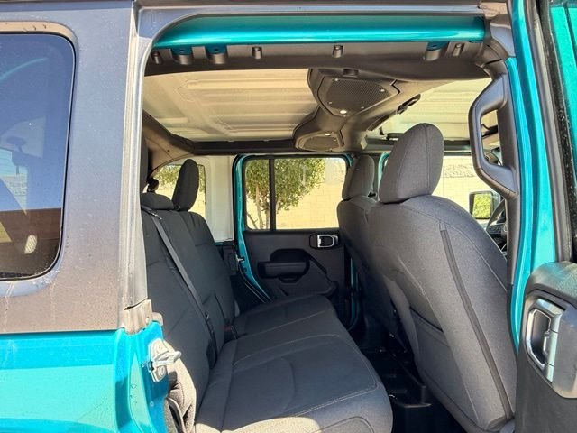 Used 2024 Pearl Jeep Sport S 4xe image 15