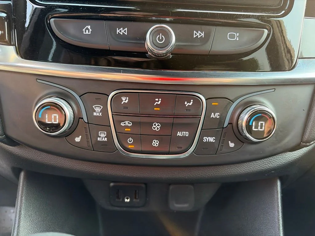 2023 Chevrolet Traverse 1LT - Photo 33