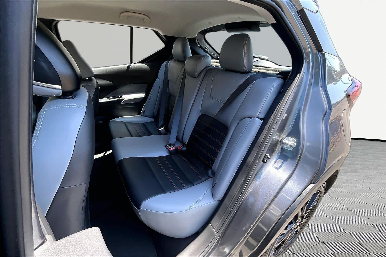 Used 2023 Gun Metallic Nissan SR image 21