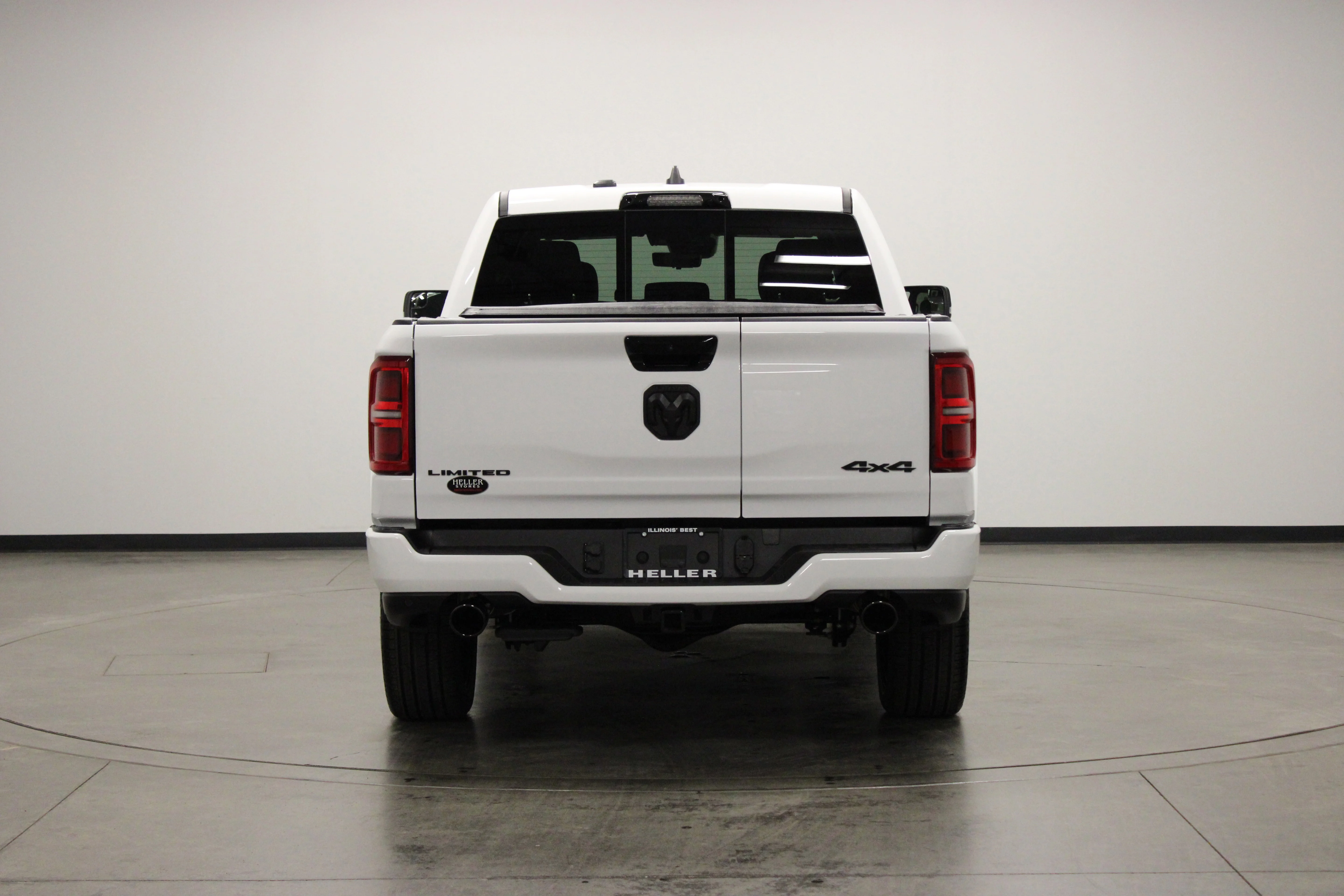 New 2026 Bright White Clear-Coat Exterior Paint RAM Limited image 7