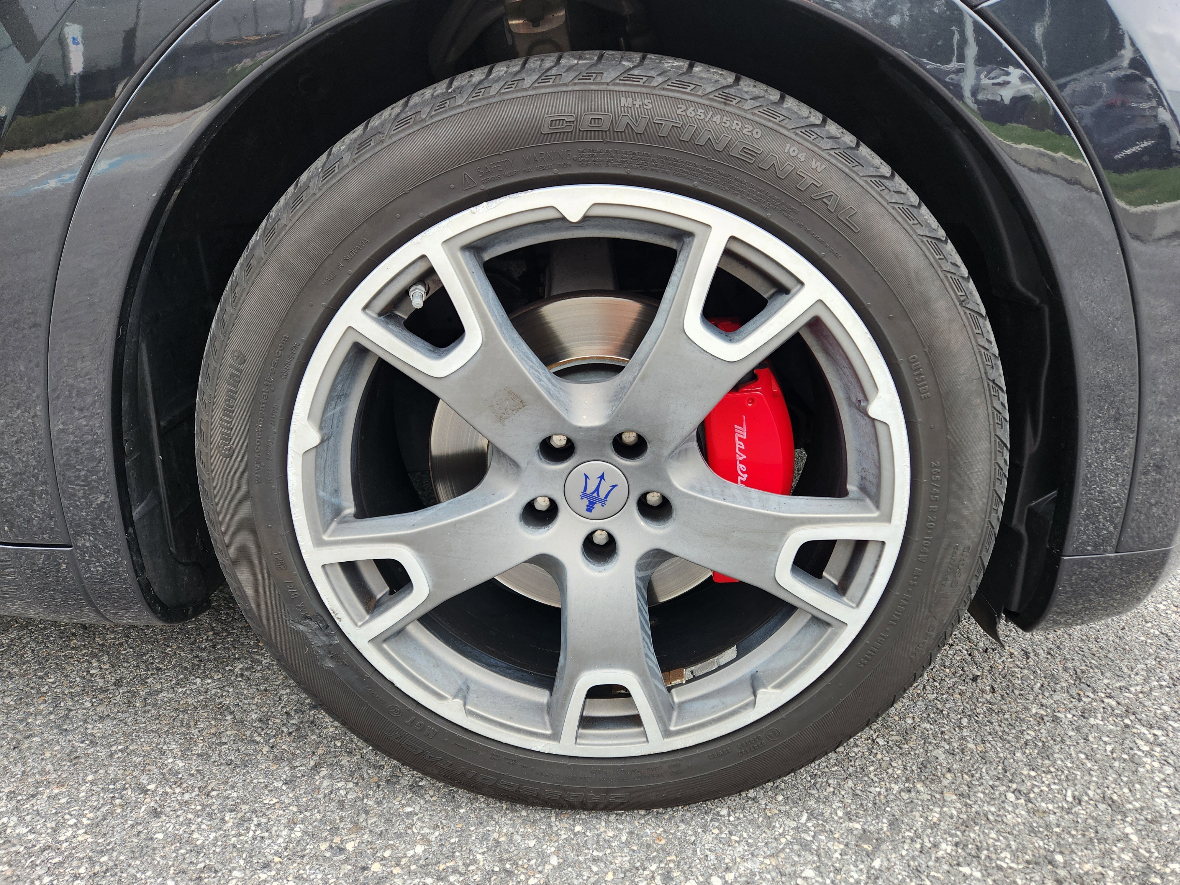 Used 2018 Nero Maserati GranSport image 7