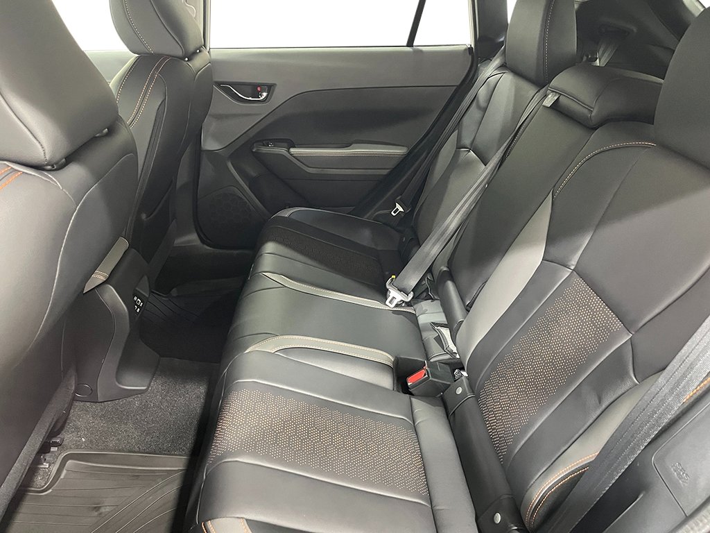 New 2026 LITHIUM RED PEARL Subaru Limited image 25