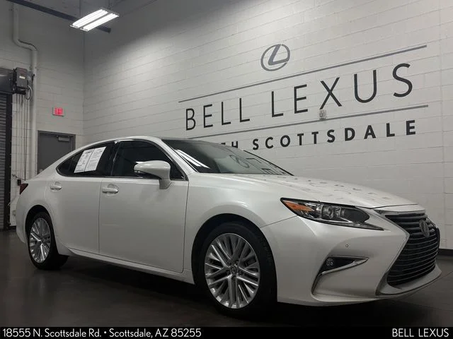 Used 2017 White Lexus 350 image 2