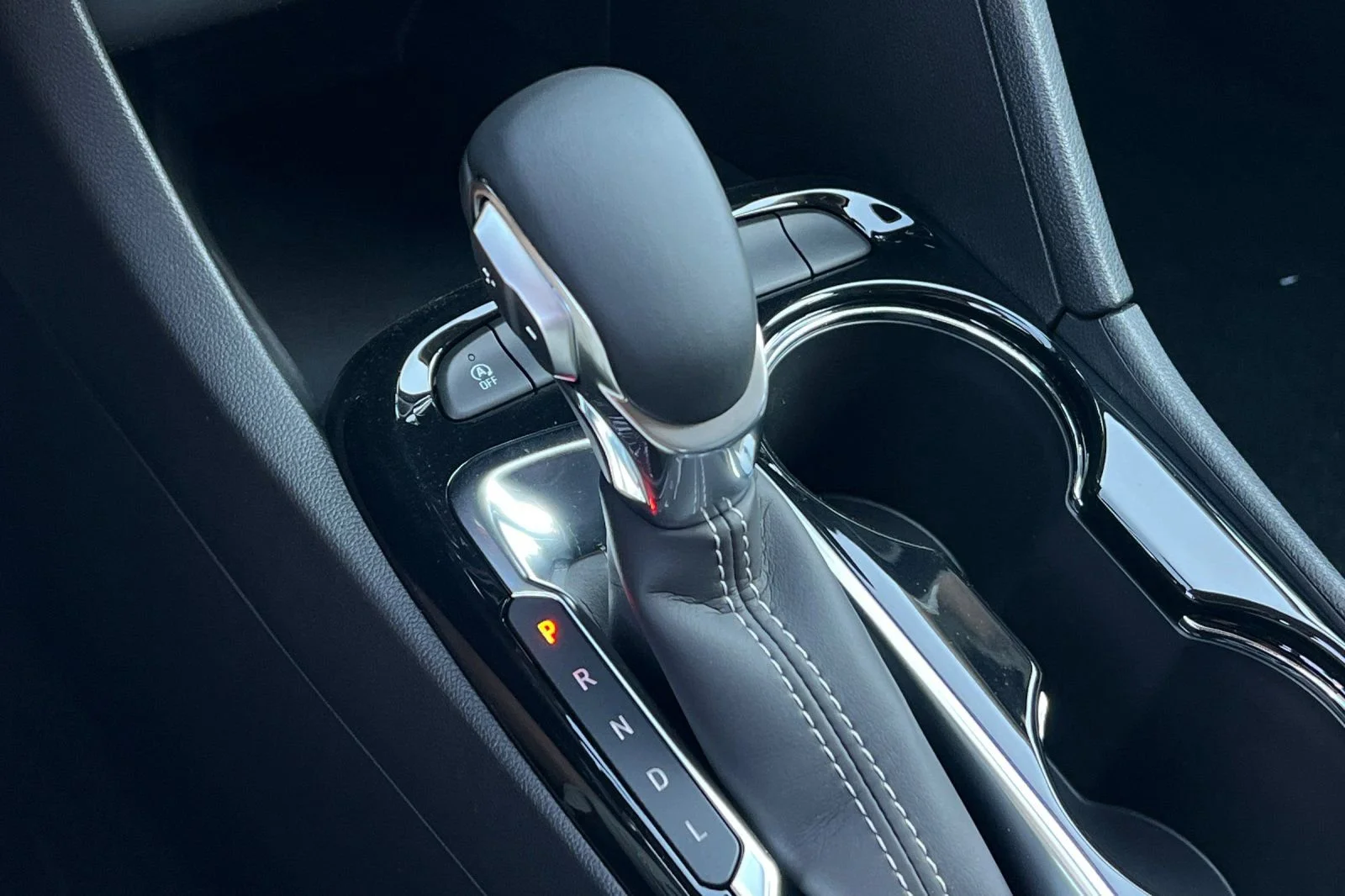 2026 Buick Encore GX Sport Touring - Photo 19