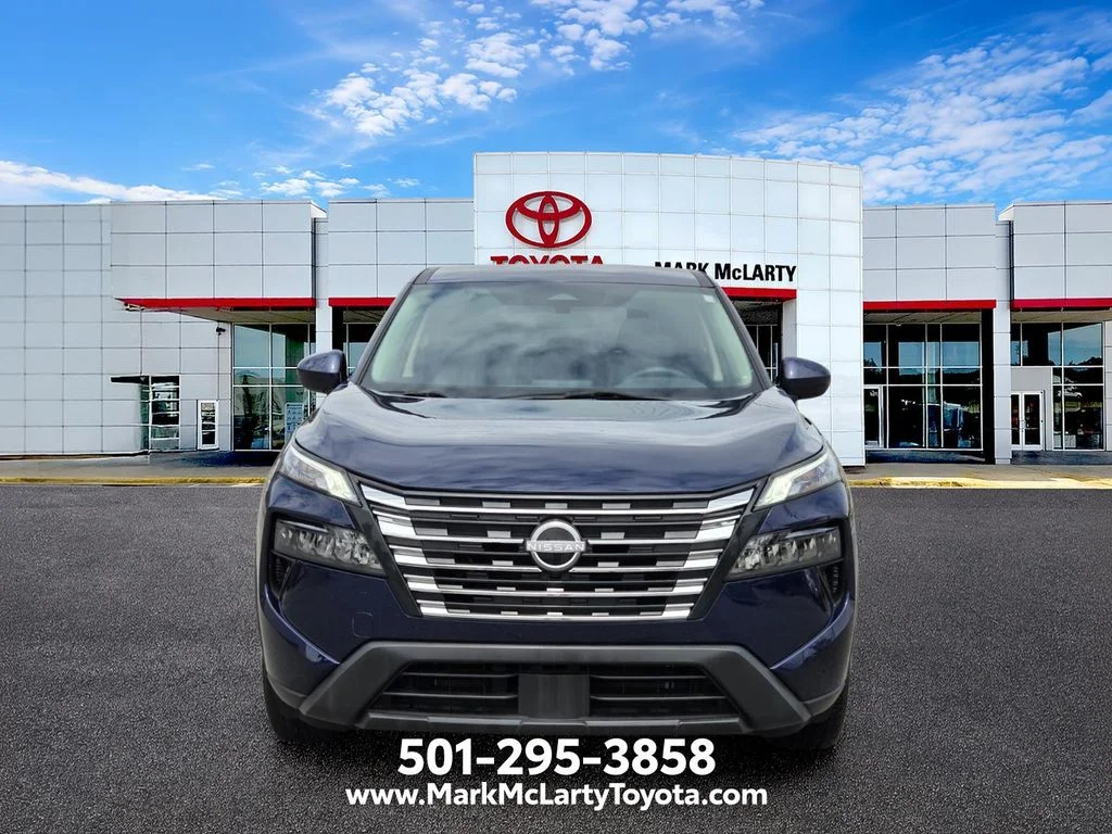 Used 2024 Blue Nissan SV image 8