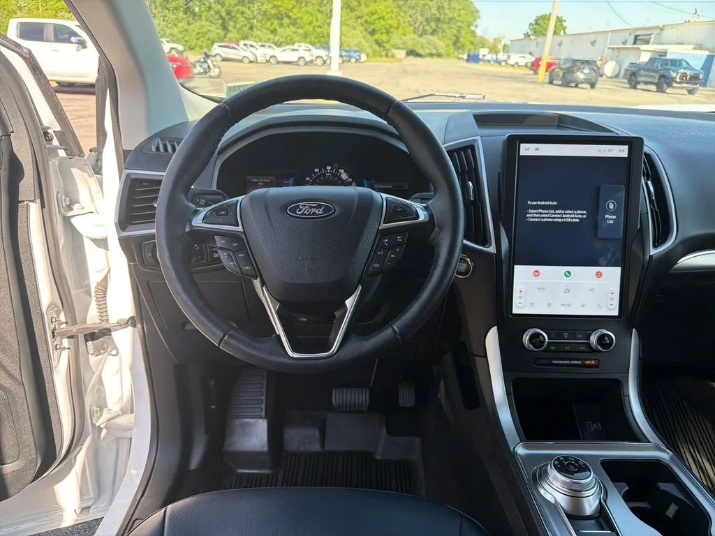 2024 Ford Edge SEL - Photo 24