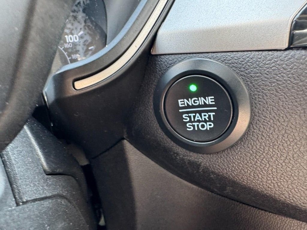 Used 2020 Gray Ford SE image 21