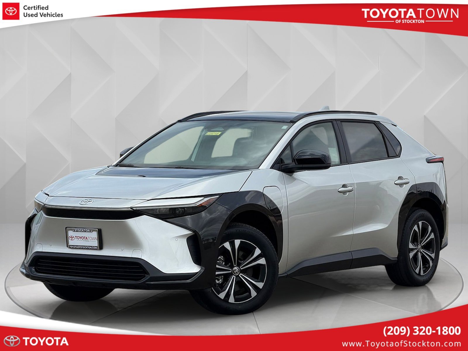 2024 Toyota bZ4X XLE AWD's photo