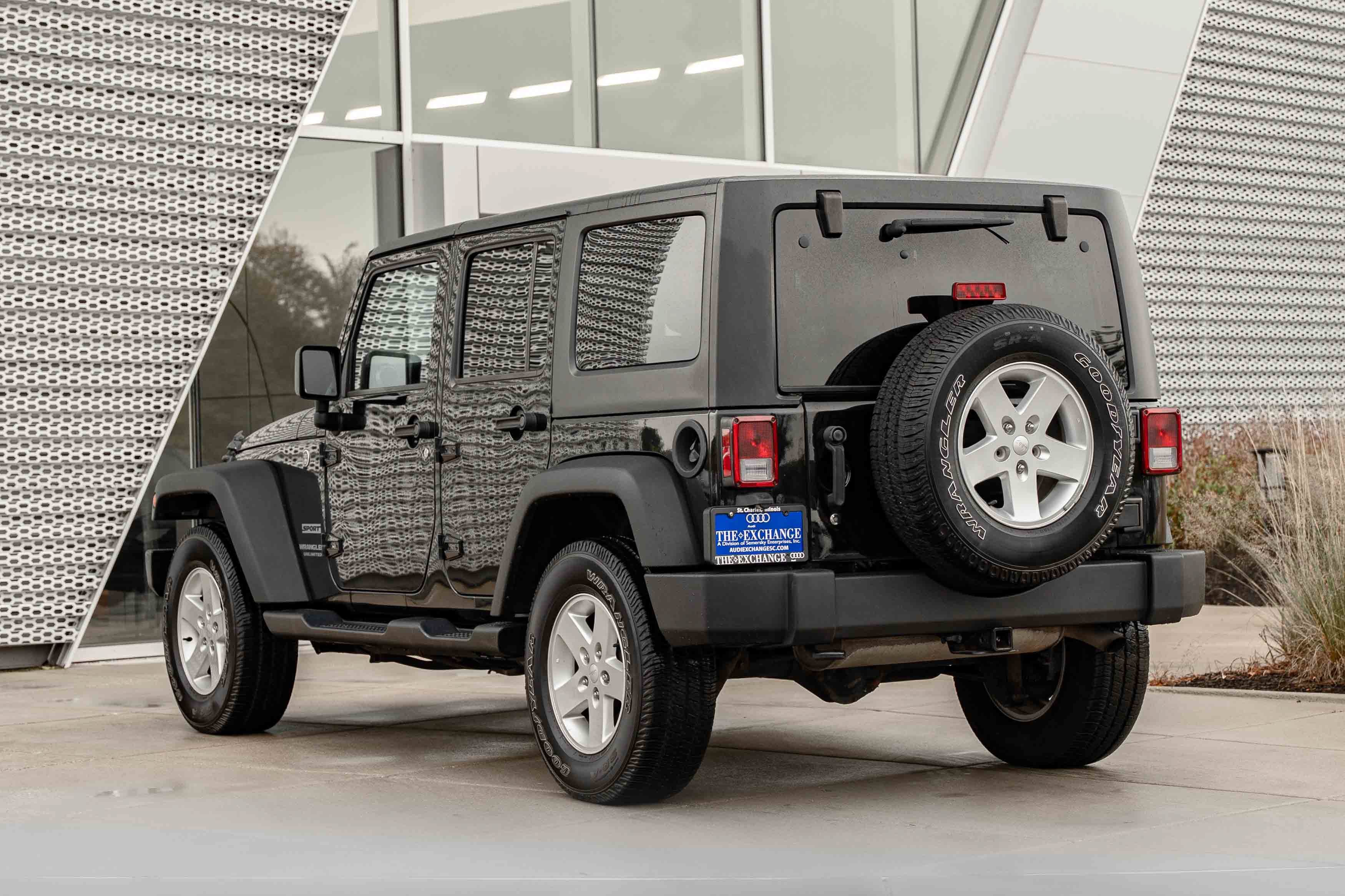 Used 2017 Black Clearcoat Jeep Sport image 5