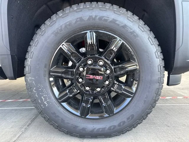 2026 GMC Sierra 2500HD AT4 - Photo 11