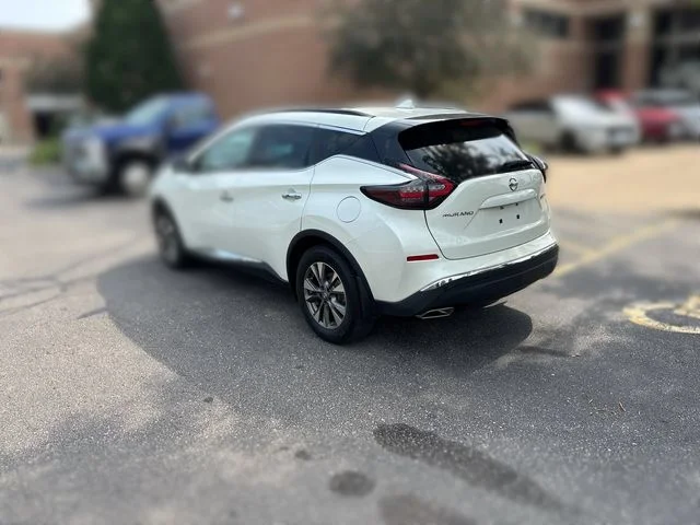 Certified Used 2020 White Nissan SV image 11