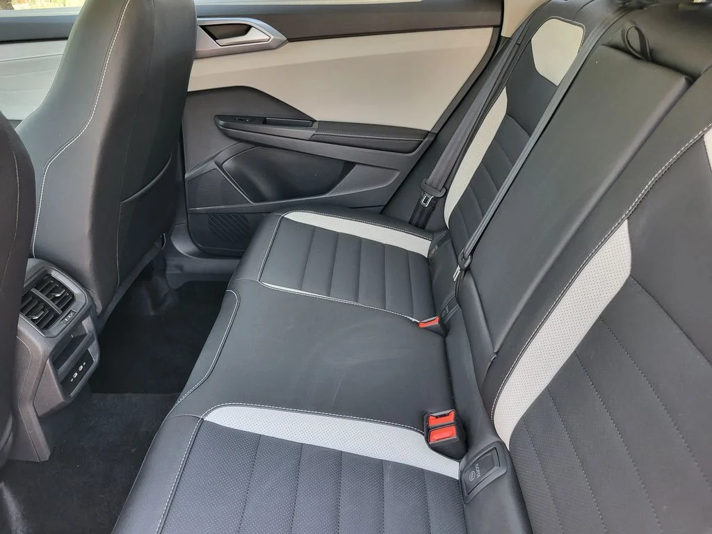 New 2026 Pure White Volkswagen 1.5T SEL image 23