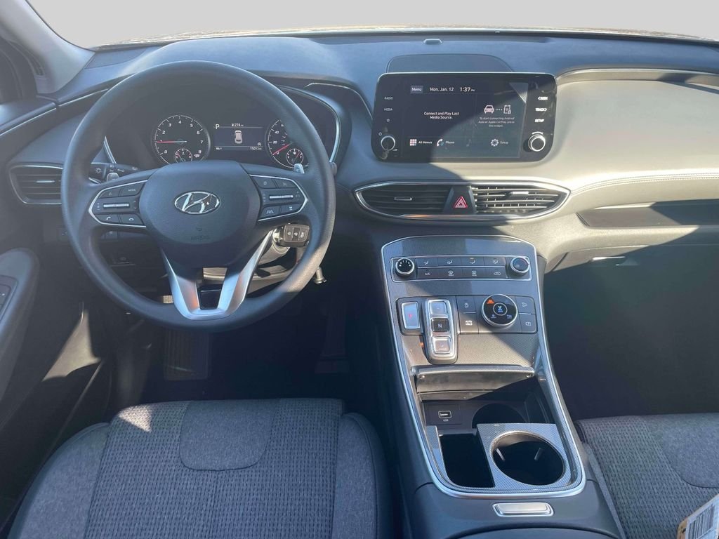 2023 Hyundai Santa Fe SE - Photo 12