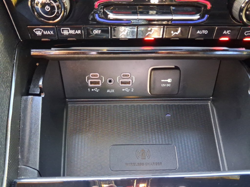 Used 2024 Gray Jeep Altitude X image 23